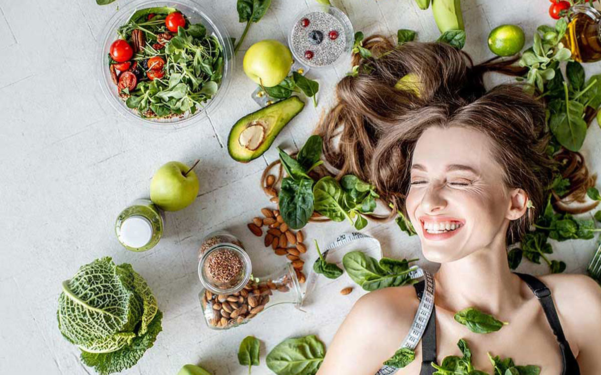 غذاهای مفید برای مو و بدترین غذاها برای ریزش مو